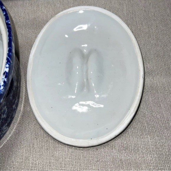 RARE  Victoria Ware Ironstone Blue & White Floral Transferware Bean Pot W/ Lid - Picture 7 of 8